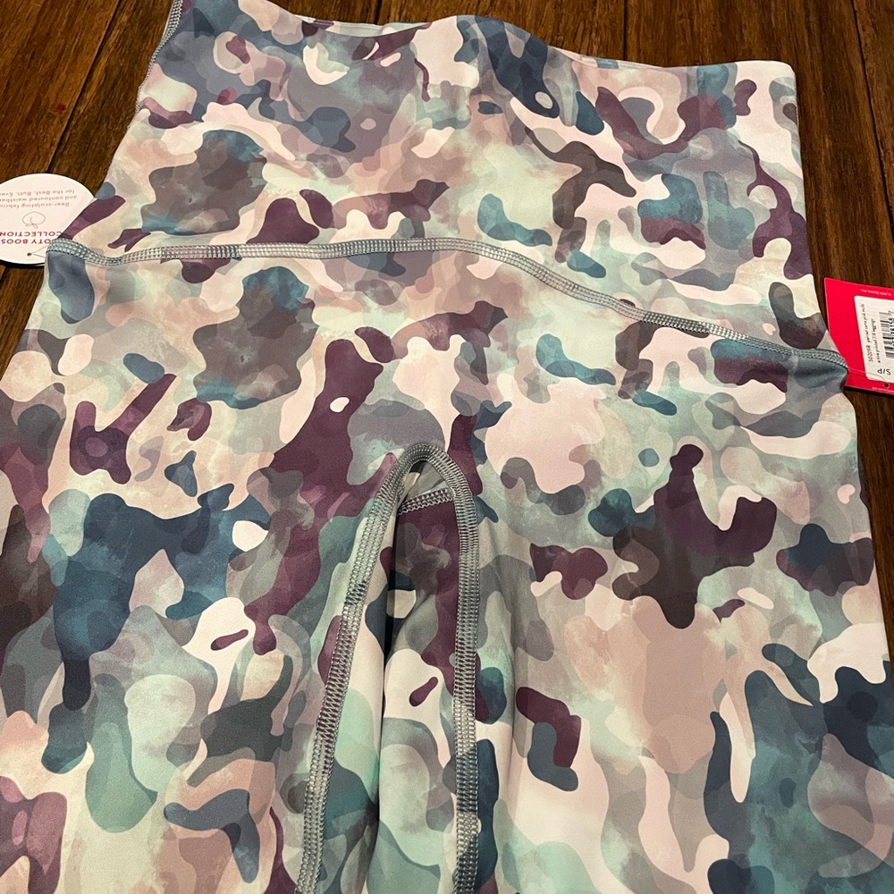 Spanx Booty Boost Active 7/8 Leggings - Picture 4 of 9